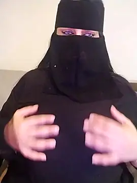 lilyan12 online show from 26, 4, 2026