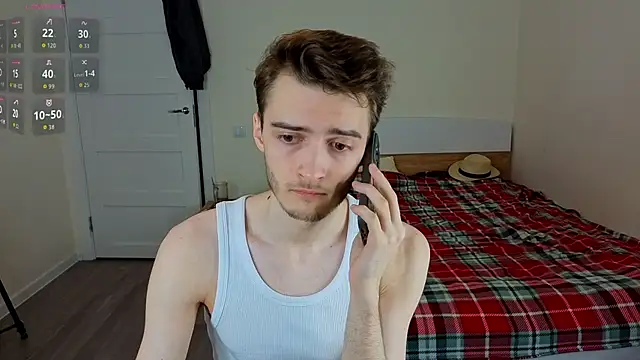 Snapshot of spider____man chatting on 18, 4, 2026 spider man online show from 18, 4, 2026