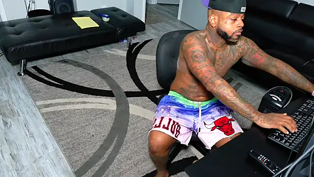 SLANGONDEMHOES online show from 15, 12, 2025