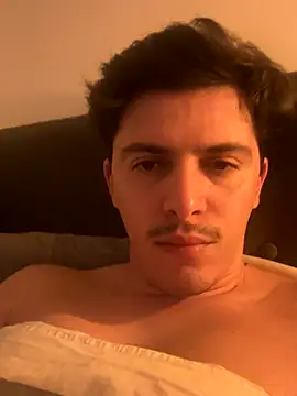 Snapshot of dock_75 chatting on 16, 10, 2025 dock 75 online show from 16, 10, 2025