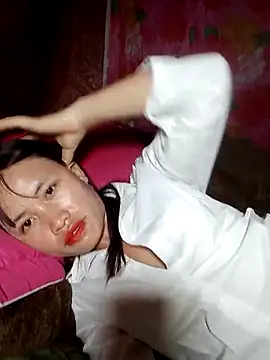 Snapshot of rubi_bae chatting on 5, 4, 2026 rubi bae online show from 5, 4, 2026