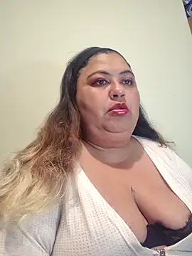 curvy diva  online show from 9, 2, 2026