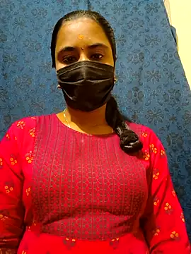 mini-queen online show from 3, 12, 2025