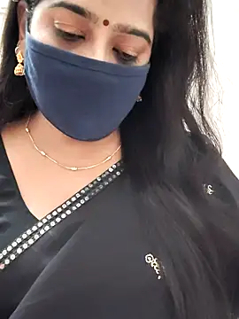 Snapshot of saritha29 chatting on 27, 6, 2026 saritha29 online show from 27, 6, 2026