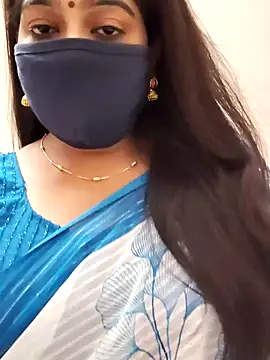 Snapshot of saritha29 chatting on 28, 6, 2026 saritha29 online show from 28, 6, 2026
