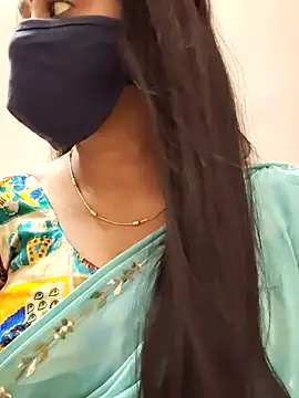 Snapshot of saritha29 chatting on 7, 7, 2026 saritha29 online show from 7, 7, 2026
