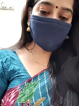 Snapshot of saritha29 chatting on 14, 7, 2026 saritha29 online show from 14, 7, 2026