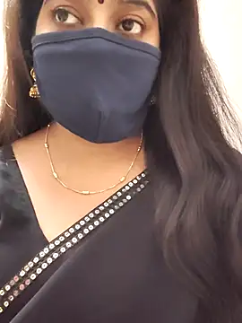 Snapshot of saritha29 chatting on 18, 7, 2026 saritha29 online show from 18, 7, 2026
