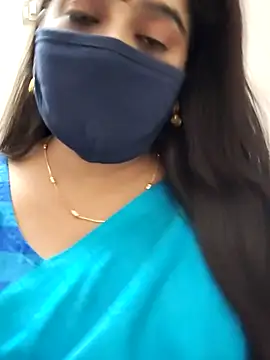 Snapshot of saritha29 chatting on 23, 7, 2026 saritha29 online show from 23, 7, 2026