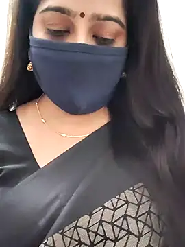 Snapshot of saritha29 chatting on 25, 7, 2026 saritha29 online show from 25, 7, 2026