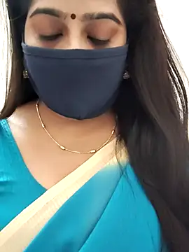 Snapshot of saritha29 chatting on 26, 7, 2026 saritha29 online show from 26, 7, 2026