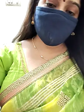 Snapshot of saritha29 chatting on 30, 7, 2026 saritha29 online show from 30, 7, 2026
