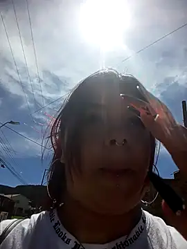 snow belle online show from 27, 11, 2025