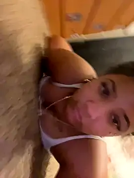 StylishEchium online show from 15, 11, 2025