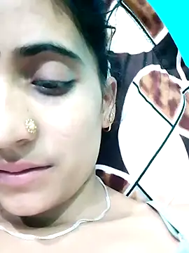 Snapshot of Pahadi_couple chatting on 6, 10, 2025 Pahadi couple online show from 6, 10, 2025