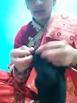 Snapshot of Pahadi_couple chatting on 14, 10, 2025 Pahadi couple online show from 14, 10, 2025