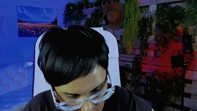 LauraDavidsons online show from 18, 9, 2025