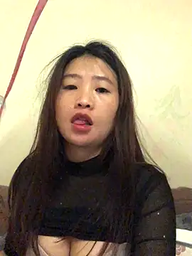 Snapshot of LiLy-0477 chatting on 11, 10, 2025 LiLy-0477 online show from 11, 10, 2025