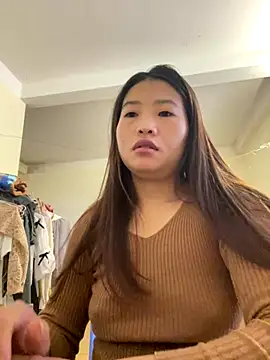 Snapshot of LiLy-0477 chatting on 16, 11, 2025 LiLy-0477 online show from 16, 11, 2025