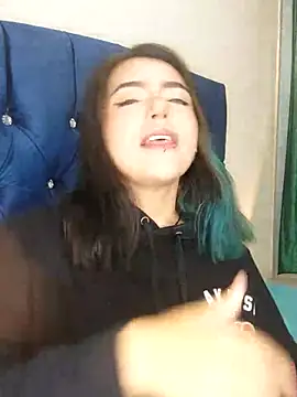 Snapshot of sammy_bunny1 chatting on 15, 9, 2025 sammy bunny1 online show from 15, 9, 2025