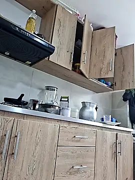 Alisson Morgann online show from 17, 4, 2026