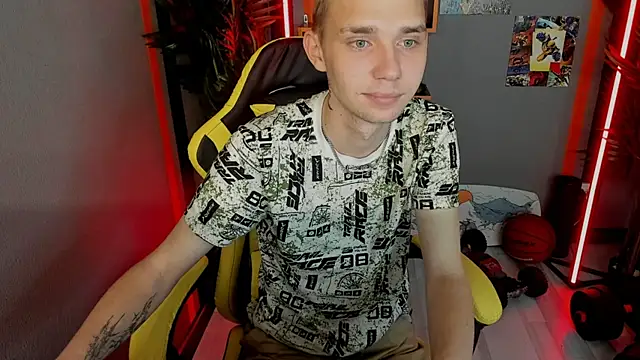 Snapshot of TimBlaks chatting on 22, 9, 2025 TimBlaks online show from 22, 9, 2025