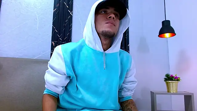 tattoos22 online show from 22, 11, 2025