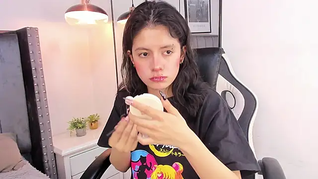 Snapshot of Miyu_Komori chatting on 17, 2, 2026 Miyu Komori online show from 17, 2, 2026