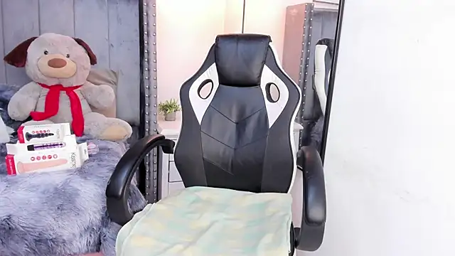 Miyu Komori online show from 27, 3, 2026