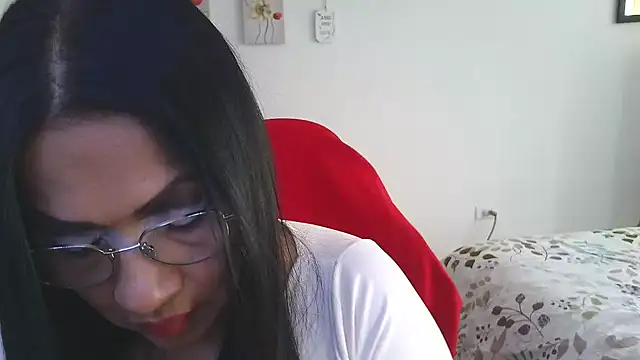 Snapshot of LissafeetHott chatting on 7, 5, 2026 LissafeetHott online show from 7, 5, 2026