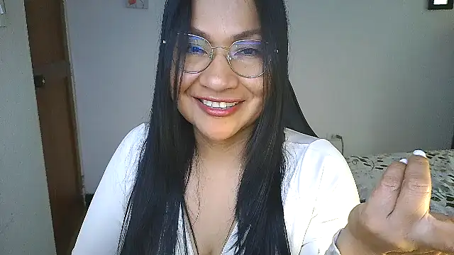 Snapshot of LissafeetHott chatting on 19, 5, 2026 LissafeetHott online show from 19, 5, 2026