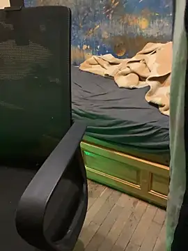 Snapshot of fronkie9384 chatting on 1, 3, 2026 fronkie9384 online show from 1, 3, 2026