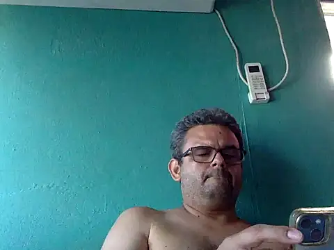 Katracho6969 online show from 5, 10, 2025