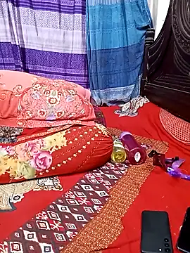 Snapshot of Tanisha-Chy chatting on 26, 4, 2026 Tanisha-Chy online show from 26, 4, 2026