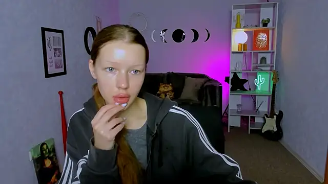 khloebeauty online show from 1, 10, 2025