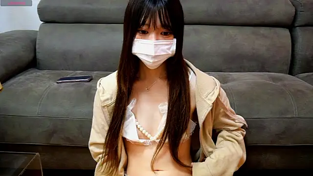 Snapshot of yua____chan chatting on 25, 9, 2025 yua chan online show from 25, 9, 2025