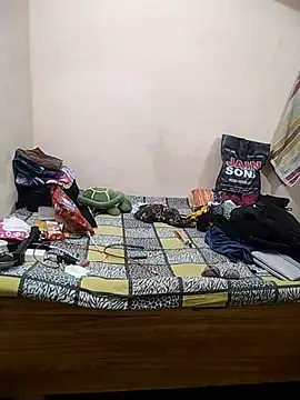 Snapshot of meenu_bhabhi547 chatting on 5, 11, 2025 meenu bhabhi547 online show from 5, 11, 2025