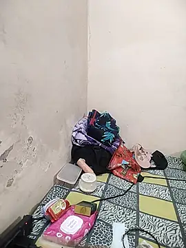 Snapshot of meenu_bhabhi547 chatting on 8, 11, 2025 meenu bhabhi547 online show from 8, 11, 2025