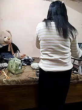 Snapshot of meenu_bhabhi547 chatting on 7, 1, 2026 meenu bhabhi547 online show from 7, 1, 2026