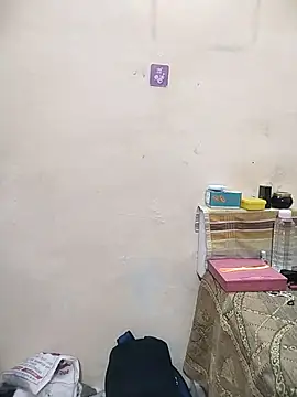 Snapshot of meenu_bhabhi547 chatting on 14, 1, 2026 meenu bhabhi547 online show from 14, 1, 2026