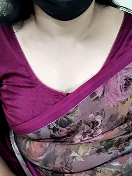 Devikha27 online show from 27, 4, 2026