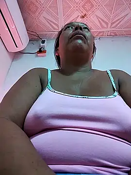 Naomi-Mature online show from 20, 12, 2025