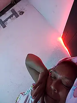 Naomi-Mature online show from 9, 4, 2026