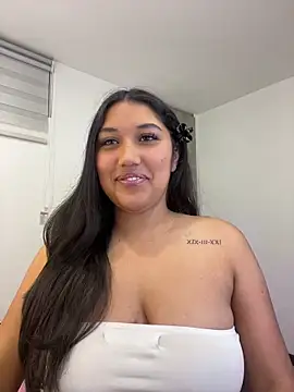 Snapshot of SharaRous chatting on 30, 5, 2026 SharaRous online show from 30, 5, 2026