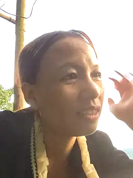 Snapshot of Chao_tay chatting on 18, 9, 2025 Chao tay online show from 18, 9, 2025