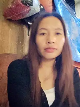 Snapshot of Chao_tay chatting on 13, 10, 2025 Chao tay online show from 13, 10, 2025