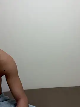 erokami36 online show from 13, 12, 2025