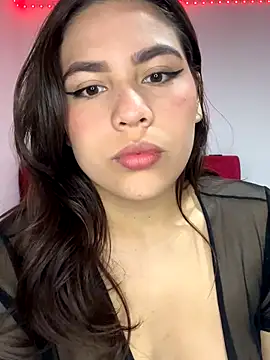 Snapshot of Allison_Bailey chatting on 19, 10, 2025 Allison Bailey online show from 19, 10, 2025