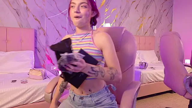 Red kytty6 online show from 12, 3, 2026