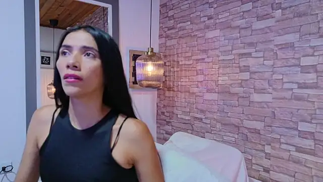 Martina thompson69 online show from 20, 3, 2026